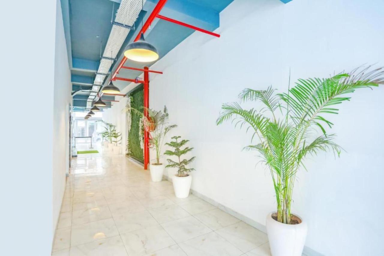 Hotel The Rasa At Vasundhara Ghaziabad Exterior photo