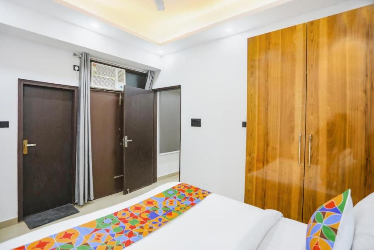 Hotel The Rasa At Vasundhara Ghaziabad Exterior photo